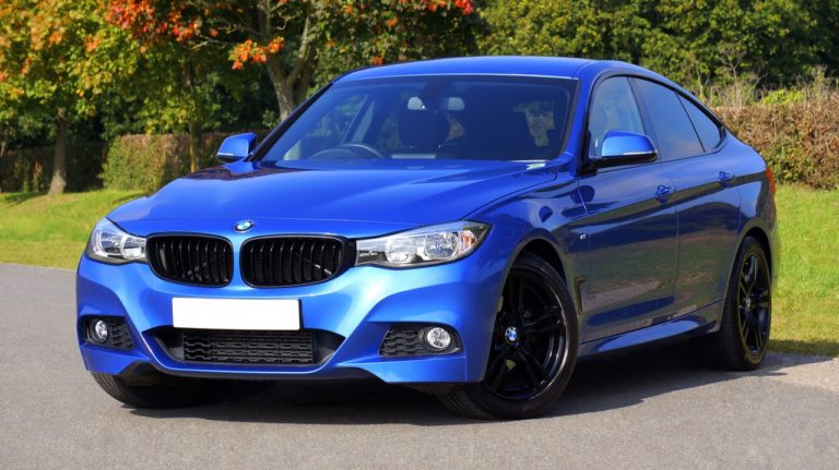 6 Car Hire Tips You Need to Know to Get the Best Deal